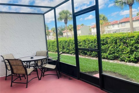 Touwnhouse à louer à Kissimmee, Floride: 2 chambres, 97.73 m2 № 2399125 - photo 9