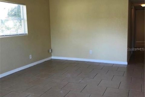 Casa en alquiler en Orlando, Florida, 3 dormitorios, 93.65 m2 № 2277599 - foto 13