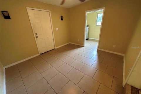 Casa en alquiler en Orlando, Florida, 3 dormitorios, 93.65 m2 № 2277599 - foto 4
