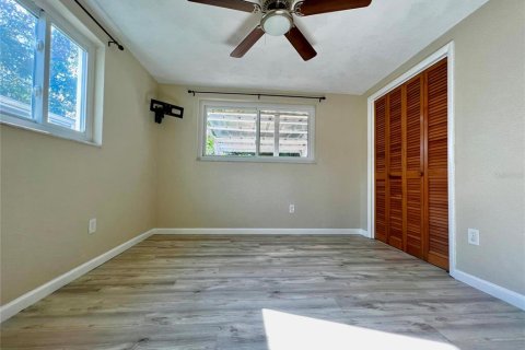 Casa en alquiler en New Port Richey, Florida, 3 dormitorios, 120.77 m2 № 1906075 - foto 8