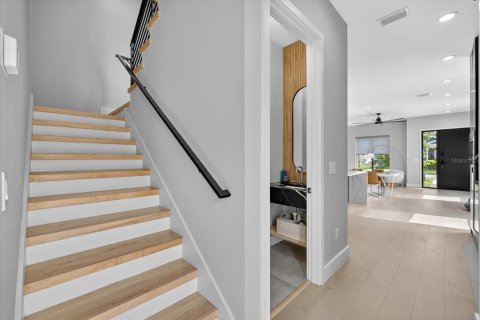 Touwnhouse à vendre à Tampa, Floride: 3 chambres, 232.26 m2 № 1904867 - photo 29