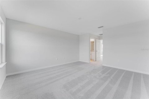 House in Haines City, Florida 5 bedrooms, 265.33 sq.m. № 1884047 - photo 29