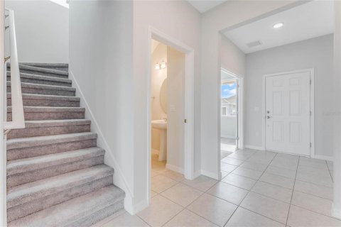 House in Haines City, Florida 5 bedrooms, 265.33 sq.m. № 1884047 - photo 14