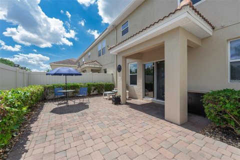 Townhouse in Ocoee, Florida 3 bedrooms, 161.46 sq.m. № 2143067 - photo 6