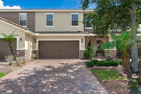 Townhouse in Ocoee, Florida 3 bedrooms, 161.46 sq.m. № 2143067 - photo 3