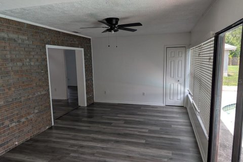 Villa ou maison à vendre à Riverview, Floride: 4 chambres, 173.54 m2 № 2231113 - photo 4