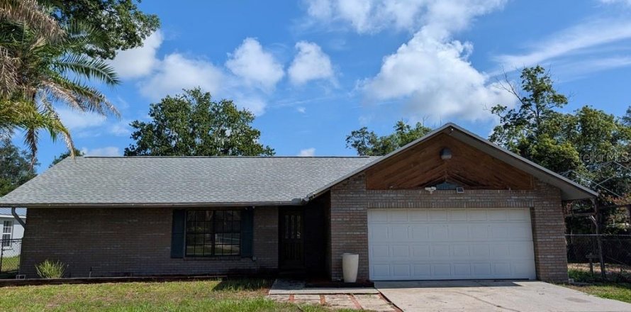 Villa ou maison à Riverview, Floride 4 chambres, 173.54 m2 № 2231113