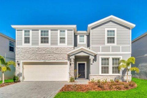 House in Davenport, Florida 10 bedrooms, 408.68 sq.m. № 1574144 - photo 1