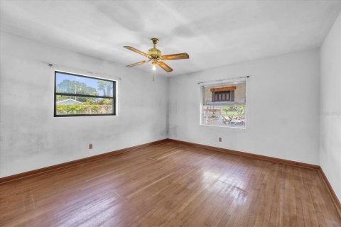 House in Orlando, Florida 3 bedrooms, 158.96 sq.m. № 1637186 - photo 7
