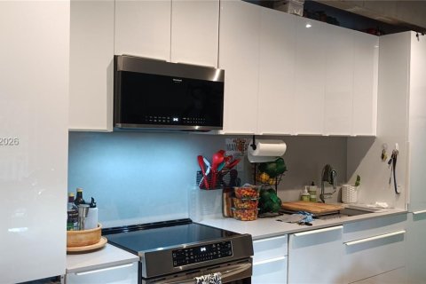 Copropriété à louer à Miami Beach, Floride: 1 chambre, 55.74 m2 № 2055332 - photo 3