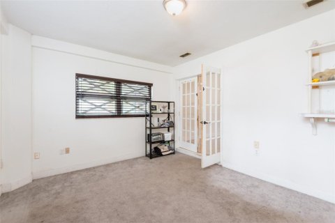 Casa en venta en New Port Richey, Florida, 3 dormitorios, 138.24 m2 № 2385913 - foto 13