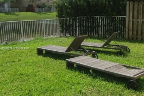 Villa ou maison à louer à Doral, Floride: 4 chambres, 283.63 m2 № 1976845 - photo 29