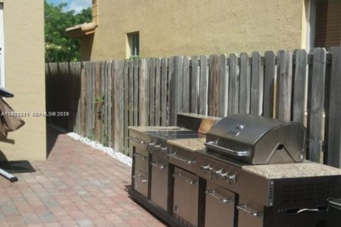 Villa ou maison à louer à Doral, Floride: 4 chambres, 283.63 m2 № 1976845 - photo 25