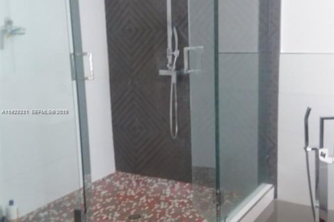 Villa ou maison à louer à Doral, Floride: 4 chambres, 283.63 m2 № 1976845 - photo 20