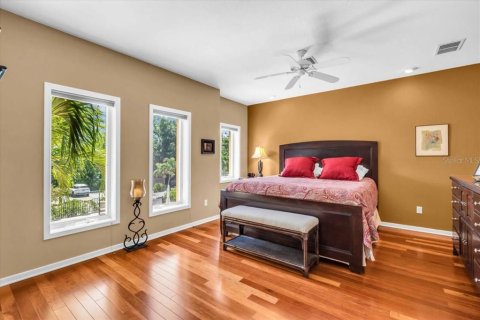 Townhouse in Sarasota, Florida 3 bedrooms, 177.63 sq.m. № 2099465 - photo 20