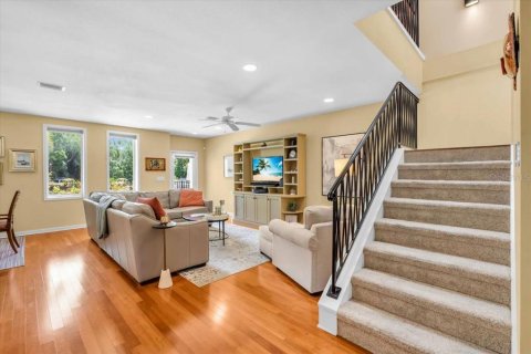 Townhouse in Sarasota, Florida 3 bedrooms, 177.63 sq.m. № 2099465 - photo 7