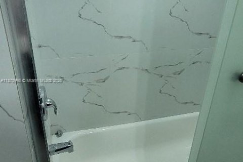 Купить кондоминиум в Авентура, Флорида 2 спальни, 145.39м2, № 1927708 - фото 5