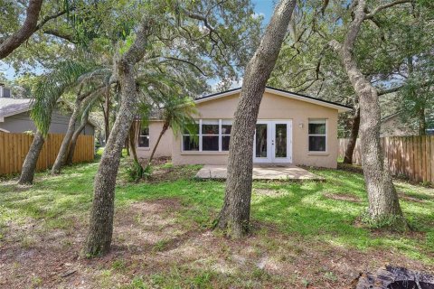House in Winter Springs, Florida 3 bedrooms, 178.28 sq.m. № 2216310 - photo 30