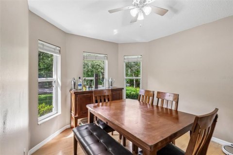 House in Winter Springs, Florida 3 bedrooms, 178.28 sq.m. № 2216310 - photo 11
