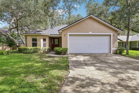House in Winter Springs, Florida 3 bedrooms, 178.28 sq.m. № 2216310