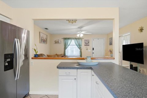 Casa en venta en Winter Haven, Florida, 3 dormitorios, 122.91 m2 № 2230576 - foto 16