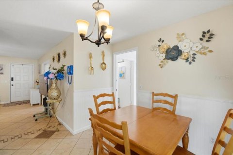 Casa en venta en Winter Haven, Florida, 3 dormitorios, 122.91 m2 № 2230576 - foto 21