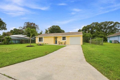 Villa ou maison à vendre à Vero Beach, Floride: 3 chambres, 110.37 m2 № 2286719 - photo 2