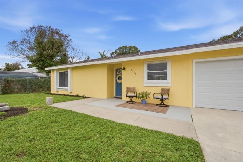 Villa ou maison à Vero Beach, Floride 3 chambres, 110.37 m2 № 2286719