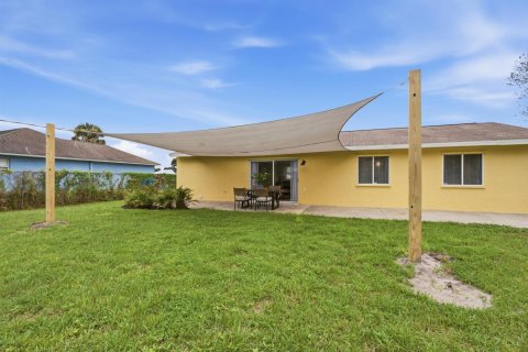 Villa ou maison à vendre à Vero Beach, Floride: 3 chambres, 110.37 m2 № 2286719 - photo 19