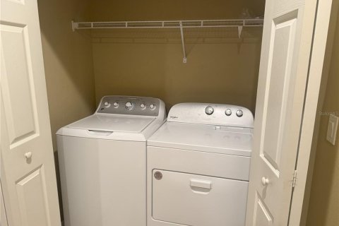 Adosado en alquiler en Sarasota, Florida, 3 dormitorios, 185.15 m2 № 1841856 - foto 15