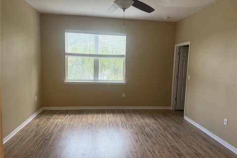 Touwnhouse à louer à Sarasota, Floride: 3 chambres, 185.15 m2 № 1841856 - photo 17