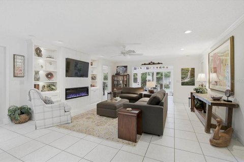 Villa ou maison à vendre à Sarasota, Floride: 3 chambres, 168.34 m2 № 2399148 - photo 8