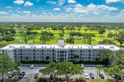 Condo in Sarasota, Florida, 1 bedroom  № 1794953 - photo 2