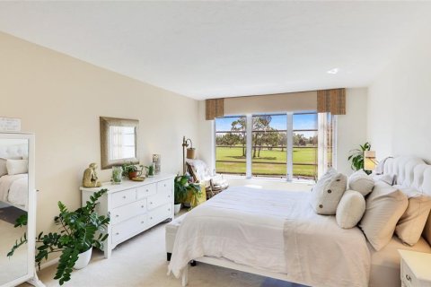 Condo in Sarasota, Florida, 1 bedroom  № 1794953 - photo 12