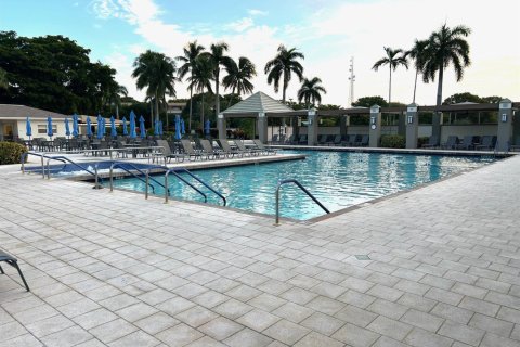 Condominio en venta en Coconut Creek, Florida, 1 dormitorio, 61.5 m2 № 2084981 - foto 29