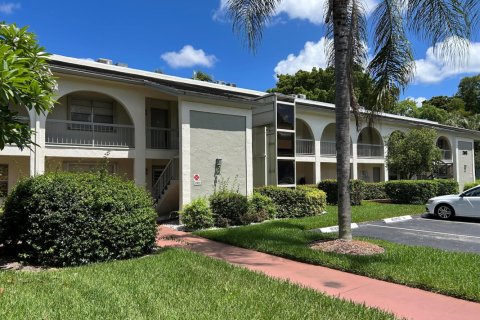 Condominio en Coconut Creek, Florida, 1 dormitorio  № 2084981