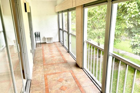 Condominio en venta en Coconut Creek, Florida, 1 dormitorio, 61.5 m2 № 2084981 - foto 14