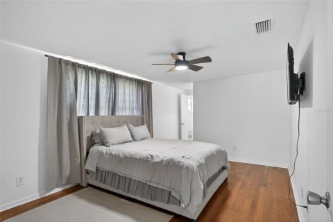 Villa ou maison à vendre à Tampa, Floride: 3 chambres, 111.48 m2 № 2108121 - photo 10