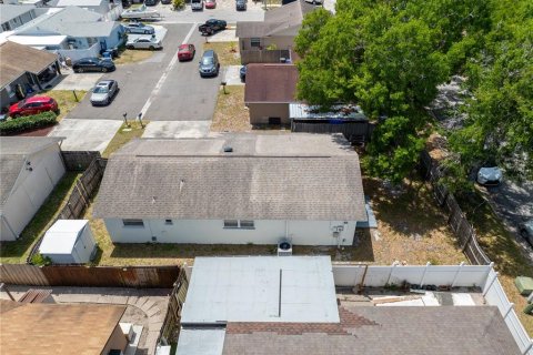 Villa ou maison à vendre à Tampa, Floride: 3 chambres, 111.48 m2 № 2108121 - photo 21
