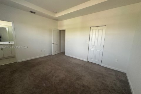 Adosado en alquiler en Homestead, Florida, 3 dormitorios, 149.76 m2 № 2074930 - foto 11