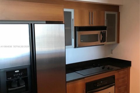 Купить кондоминиум в Майами, Флорида 1 спальня, 78.6м2, № 2048590 - фото 7