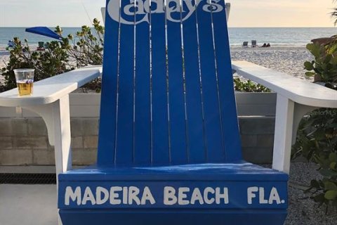 Dúplex en venta en Madeira Beach, Florida, 1 dormitorio, 36.42 m2 № 1881258 - foto 12