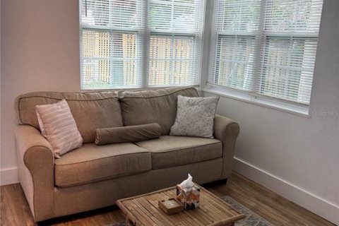 Dúplex en venta en Madeira Beach, Florida, 1 dormitorio, 36.42 m2 № 1881258 - foto 7