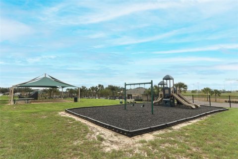 House in Davenport, Florida 4 bedrooms, 173.45 sq.m. № 1406795 - photo 29