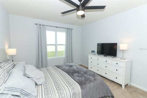 House in Davenport, Florida 4 bedrooms, 173.45 sq.m. № 1406795 - photo 14