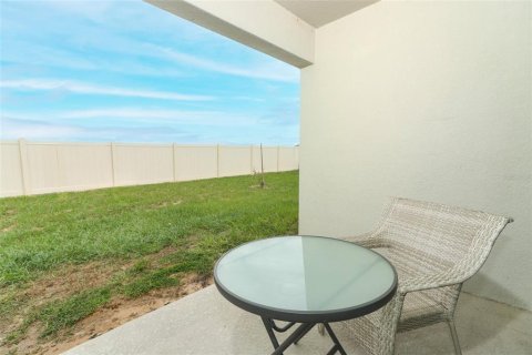 House in Davenport, Florida 4 bedrooms, 173.45 sq.m. № 1406795 - photo 25