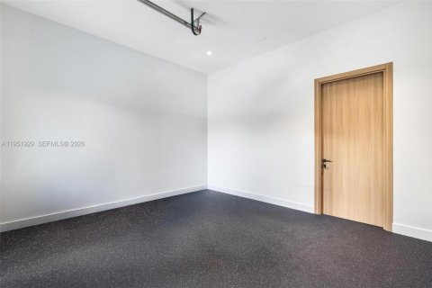 Купить виллу или дом в Майами, Флорида 5 спален, 427.91м2, № 2006090 - фото 28