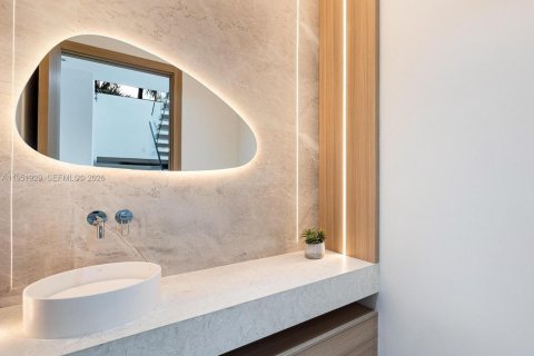 Купить виллу или дом в Майами, Флорида 5 спален, 427.91м2, № 2006090 - фото 25