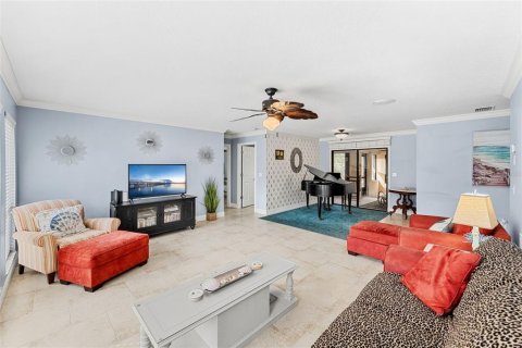 House in Malabar, Florida 4 bedrooms, 222.78 sq.m. № 1582138 - photo 29