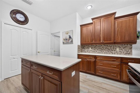 Villa ou maison à vendre à Port Charlotte, Floride: 3 chambres, 194.63 m2 № 2351648 - photo 13